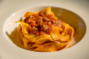 fettuccine al ragù di cinghiale